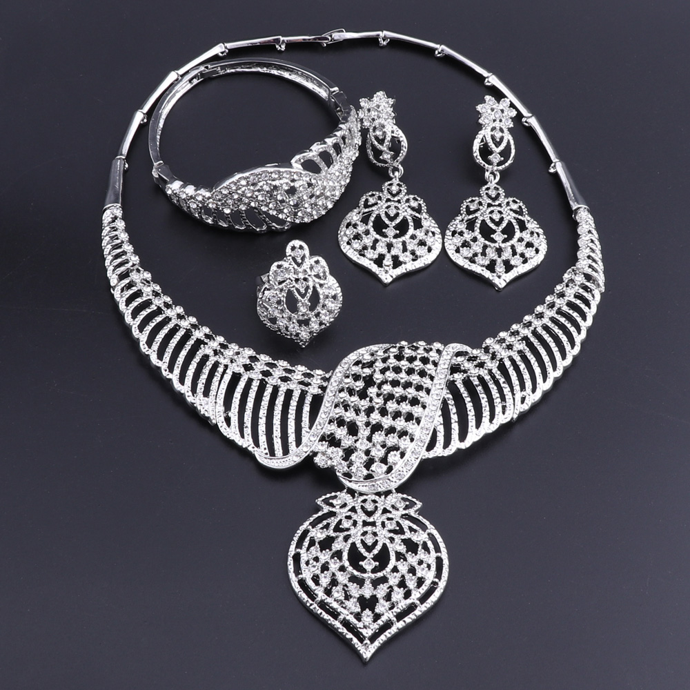 Women's Silver Plated Crystal Ornamented Jewelry Set
