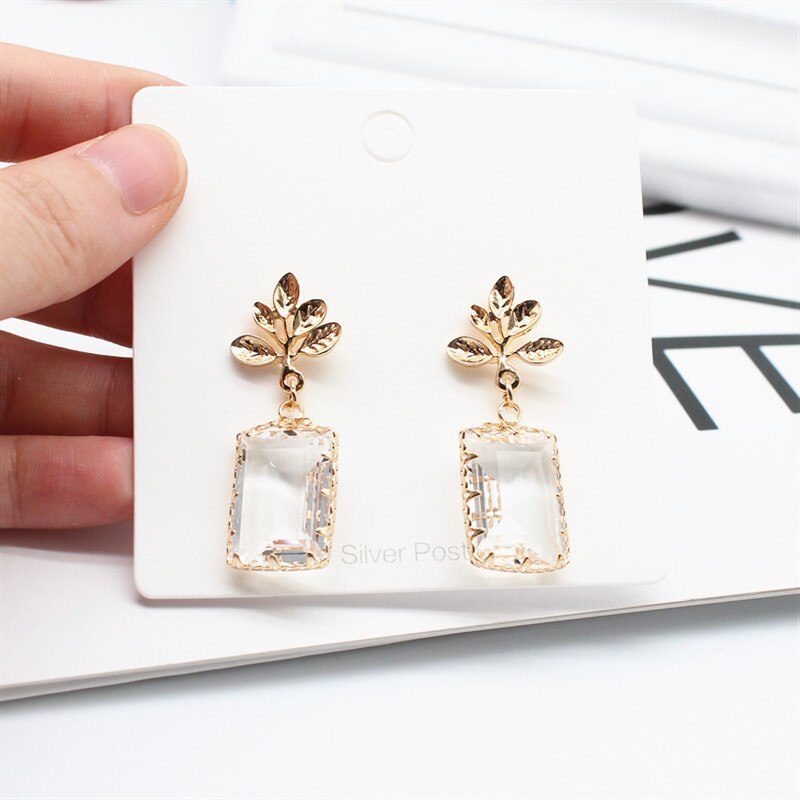 Women's Elegant Transparent Earrings