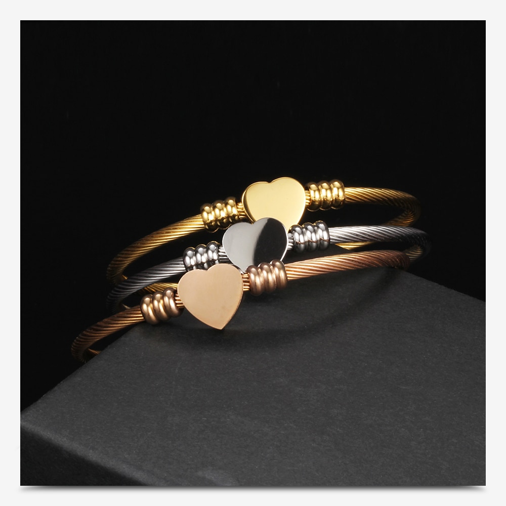 Women's Heart  CharmTwisted Cable Bracelet